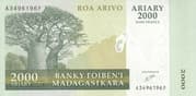 2000 Ariary = 10 000 Francs